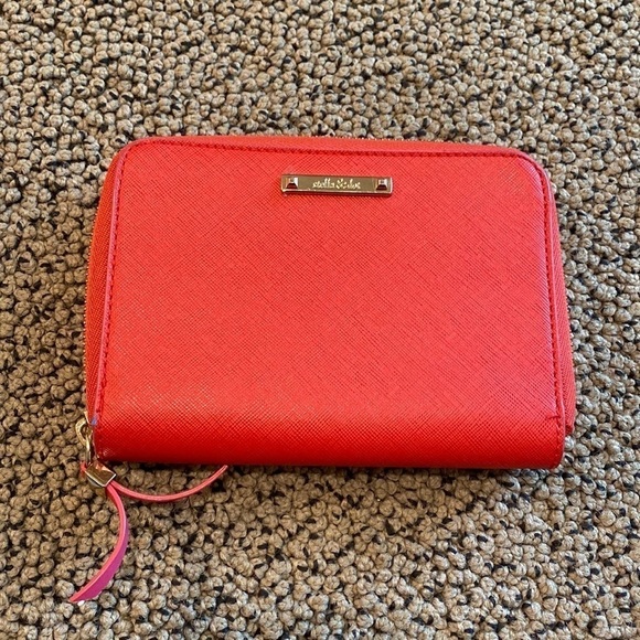 Stella and Dot Wrap Around Zippered Wallet in EUC - Picture 1 of 12